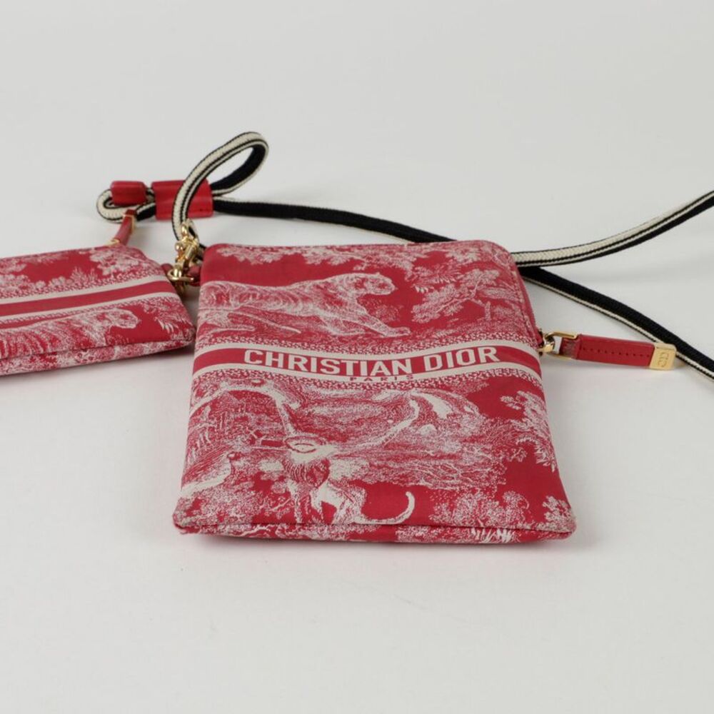 Multifunction Travel Pouch Bag - Picture 8 of 10